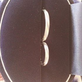 【Something Blue(サムシングブルー)の口コミ】 初めての結婚指輪だし,一生つける物だから中々決まらなかったのですが,３…