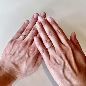 【Ponte Vecchio(ポンテヴェキオ)の口コミ】 夫はブラックダイヤのカッコ良さに惹かれていました。私は思っていたデザ…