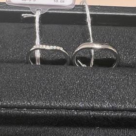 【ティファニー(Tiffany & Co.)の口コミ】 ダイヤが多めに入っているデザインを何点か見せてもらいました。照明のせ…