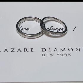 【ラザール ダイヤモンド(LAZARE DIAMOND)の口コミ】 ダイヤモンドがとにかくキラキラです。他のブランドのものも見ましたがラ…