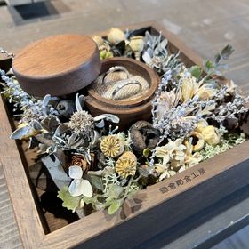 【鎌倉彫金工房の口コミ】 自分達で作りたい形の指輪を作ることができ、既製品より思い出が残る指輪…