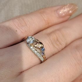 【ケイウノ ブライダル(K.UNO BRIDAL)の口コミ】 アナと雪の女王2のアナとゲイルをモチーフにフルオーダーしました。もとも…