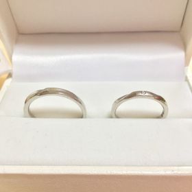 【ウィスプ(WISP)の口コミ】 お互いにディズニーが大好きで、ずっと身に付けていく結婚指輪もディズニ…