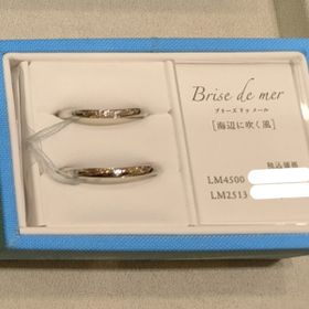 【LUCIE(ルシエ)の口コミ】 長くつけるものなのでシンプルでつけ心地の良く、ダイヤの引っ掛かりも少…