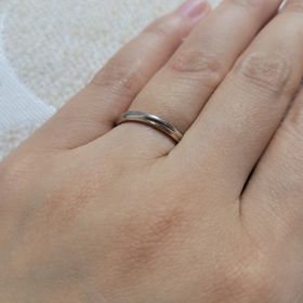 【ケイウノ ブライダル(K.UNO BRIDAL)の口コミ】 プラチナと複数種類から選べるゴールドの組み合わせがほかと被りにくい
夫…