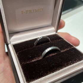 【アイプリモ(I-PRIMO)の口コミ】 男性用はシックで普段使いができ、女性用はシンプルですが煌びやか。裏面…