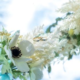 【ケイウノ ブライダル(K.UNO BRIDAL)の口コミ】 婚約指輪は作らず、少し結婚指輪を豪華にしようとしました。
貴金属が好き…