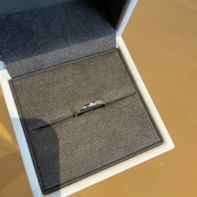 【TOWA(永遠)の口コミ】 小さなダイヤモンドが一つ装飾され、非常に美しく、ひっそり輝きみていて…