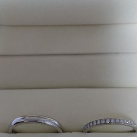 【ケイウノ ブライダル(K.UNO BRIDAL)の口コミ】 様々なデザインがあり、金属も宝石も自分好みのチョイスができます。また…