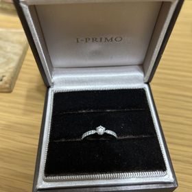 【アイプリモ(I-PRIMO)の口コミ】 まず指輪のデザインがとてもかわいいところがポイントです。また分厚くな…