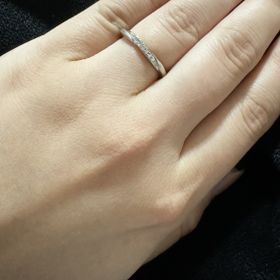 【snow(スノウ)】の口コミ 上から見ても、着用してもステキな点が気に入っています。
花びらにあたる...