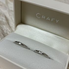 【CRAFY(クラフィ)の口コミ】 たくさんのデザインからシンプルな物を選びました。
プラチナ950、甲丸、…
