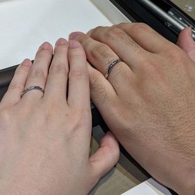 【アイプリモ(I-PRIMO)の口コミ】 細すぎず、太すぎず、日常で付けやすい指輪がいいな〜と思っていたのでつ…