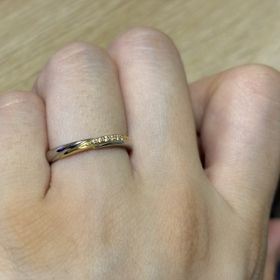 【銀座ダイヤモンドシライシの口コミ】 私は普段から着用を続けますが、彼はプライベートの時のみの着用予定だっ…