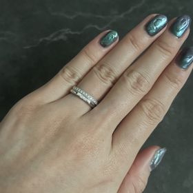 【CRAFY(クラフィ)の口コミ】 すごくシンプルで、ただちゃんと特徴もほしい、よくシルバーのリングをつ…