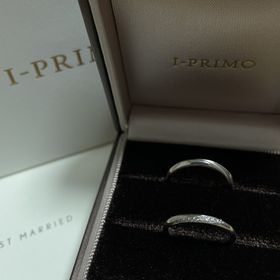 【アイプリモ(I-PRIMO)の口コミ】 ダイヤが15粒ついておりどの角度からみてもダイヤモンドが見えてとっても…