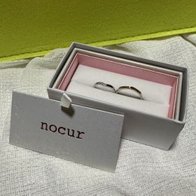 【nocur(ノクル)の口コミ】 指輪のデザインも色も、二人共が気に入って満足しています！！
色が、「シ…