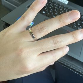 【ケイウノ ブライダル(K.UNO BRIDAL)の口コミ】 「指輪のデザインについて」リングが太く重厚感を感じました。「価格につ…