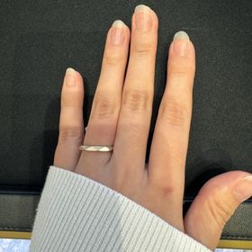 【グラフ(GRAFF)の口コミ】 ダイヤをイメージしたデザインカットになっており、石がついていないのに…