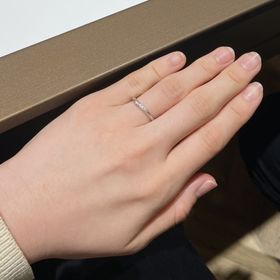 【アイプリモ(I-PRIMO)の口コミ】 普段使いがしやすいシンプルな指輪を探しておりました。またストレートラ…