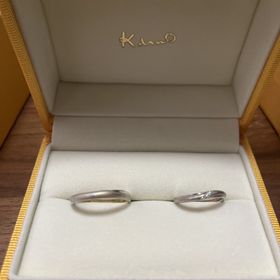 【ケイウノ ブライダル(K.UNO BRIDAL)の口コミ】 フルオーダーでつくったので、自分たちが気に入ったリングのかたちや模様…