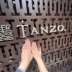 【TANZO.(鍛造指輪)の口コミ】 "モコ"と呼んでいる斜めに線が入り立体感のある膨らみがとても…