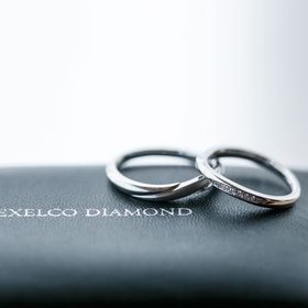 【エクセルコダイヤモンド(EXELCO DIAMOND)の口コミ】 おすすめのポイントは派手すぎず、地味すぎず、シンプルなデザインなので…