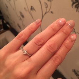 【JEWELRY  KAMATA(ジュエリーかまた)の口コミ】 沢山の箱に入ったリングを何度も試着させて貰って、少しずつひとつに絞り…