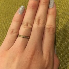 【AFFLUX(アフラックス)の口コミ】 何店舗か指輪を見に行ったのですが決められませんでした。よく見るシルバ…