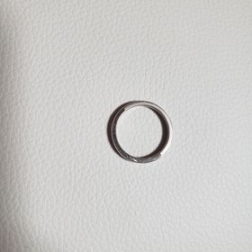 【uchimari(ウチマリ)の口コミ】 質感を二種類使用し、色はホワイトゴールドにして、ゴールド感もありつつ…