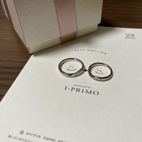 【アイプリモ(I-PRIMO)の口コミ】 指輪の由来に惚れました。七つのダイヤが素敵です。
ほぼ一目惚れした指輪…
