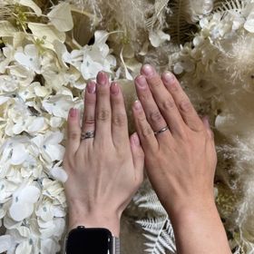 【icci代官山の口コミ】 指輪は完全オーダーにしました。
わたしは普段から婚約指輪との重ね付けを…