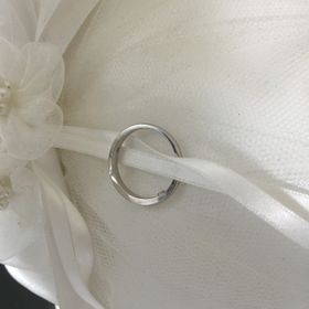 【Preuve(プルーヴ)】の口コミ 婚約指輪とかさねづけしたかったので、結婚指輪はあえてシンプルにしました...