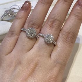 【グラフ(GRAFF)の口コミ】 婚約指輪として特徴的なデザインではあるが、ダイヤモンドのカラット数が…