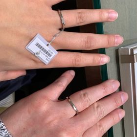 【アイプリモ(I-PRIMO)の口コミ】 流れるような綺麗なデザインが気に入りました。
試着した中で一番指が綺麗…