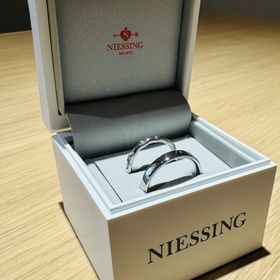 【NIESSING(ニーシング)の口コミ】 シンプルなデザインで着け心地が良いです。
色々と試しましたが、ずっと着…