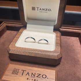 【TANZO.(鍛造指輪)の口コミ】 自分好みに指輪のデザインを指定して作り込むことができるので、満足した…