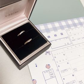 【アイプリモ(I-PRIMO)の口コミ】 ブラウンゴールドが一部入っているデザイン性のあるリングになっています…