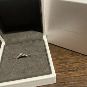 【トリニティ(Trinity)の口コミ】 他のブランドにはないデザインで、他の人とかぶらない個性的な指輪が欲し…