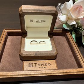【TANZO.(鍛造指輪)の口コミ】 デザインや太さ、厚さ、加工の仕方など、迷ってしまうくらい多くのバリエ…