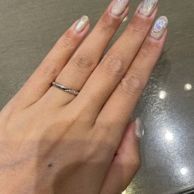 【アイプリモ(I-PRIMO)の口コミ】 指の形的にストレートをお薦めされ、その中でもデザイン性があり、甘すぎ…