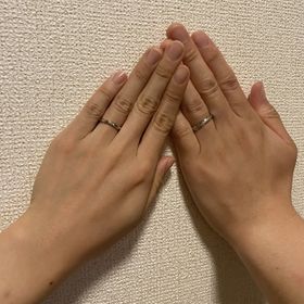 【アイプリモ(I-PRIMO)の口コミ】 シンプルで飽きがこなくて、永く着けられるリングを探していました。シン…