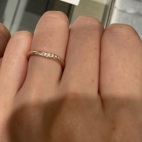 【アイプリモ(I-PRIMO)の口コミ】 ピンクゴールドなので、他の色に比べて肌馴染みがとても良いです（どのパ…