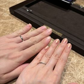 【BIJOUPIKO(ビジュピコ)の口コミ】 片側にだけミル打ちがされている珍しいデザインのものが気に入りました。…