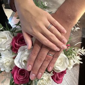 【TANZO.(鍛造指輪)の口コミ】 鍛造手法で作られた指輪で、一生つけていくにあたりとてと丈夫でいいと思…