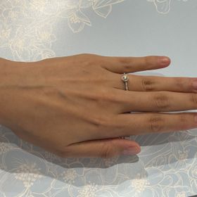 【ヴァンドーム青山(VENDOME AOYAMA)の口コミ】 シンプル婚約指輪っぽい。一粒ダイヤが美しい。
1.5カラットで買いました…