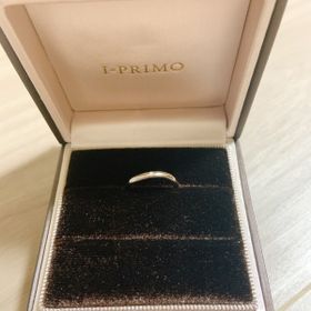 【アイプリモ(I-PRIMO)の口コミ】 ウェーブの形で美しく見えます。
シンプルなデザインにしたことで、長い間…