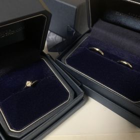 【銀座ダイヤモンドシライシの口コミ】 シンプルなデザインで、とても気に入っています。セットリングにしたとき…