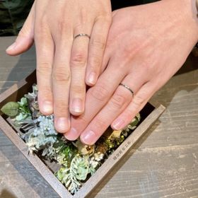 【鎌倉彫金工房の口コミ】 プラチナ 甲丸 1.5mmクリアマット仕上げです！内側に日付とローマ字の刻印…