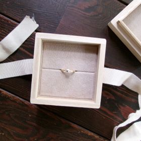 【YUKA HOJO(ユカホウジョウ)の口コミ】 他にはない可愛さがあり、一目見てこれにしようと決めました。シンプルで…